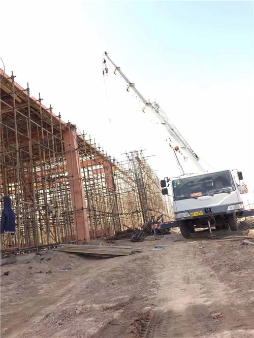 昂昂溪区25 吨、50 吨吊车怎么选？多大重量 / 半径适合对应车型？